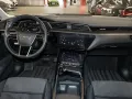 Audi Q8 50 e-tron qu advanced Matrix Keyless Kamera