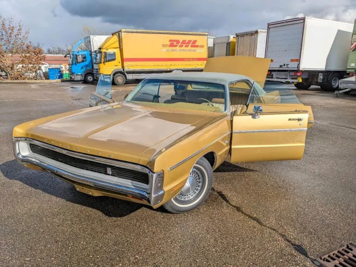 Chrysler 1971 Plymouth Fury III 4 door Hardtop org....