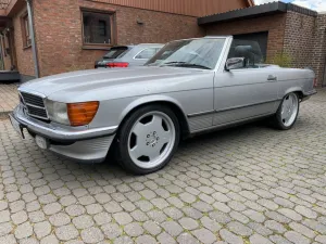 Mercedes-Benz SL 560 R107 Cabrio inkl. Hardtop 