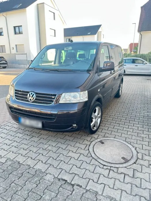 Volkswagen VW T5 Sport bj 2006 frischer TÜV und Service.