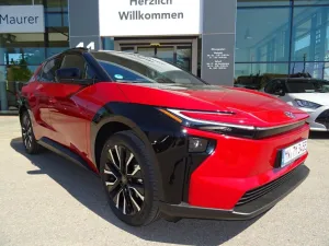 Toyota bZ4X AWD Lounge + Sky & Sound Voll
