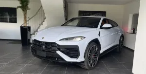 Lamborghini Urus SE-PANO+MASSAGE+23