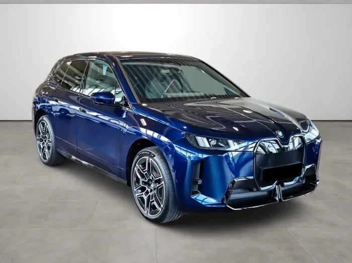 BMW iX xDrive45 M Pak DVD