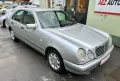 Mercedes-Benz E 230