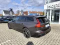 Volvo V60 B4 Benzin Plus Dark ACC / BLIS / 360°
