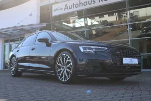 Audi A8L 60 TFSI Lang V8 S line /Exclusive/3xTV/B&O/