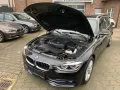BMW 318i Touring Sport Line M Sport Fahrwerk Leder
