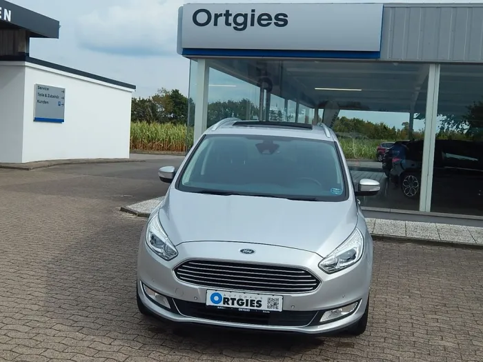Ford Galaxy Titanium