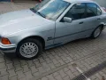 BMW E36 328i -