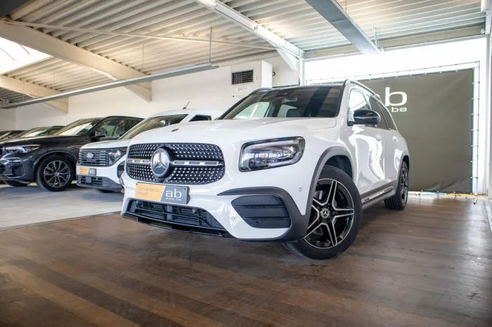 Mercedes-Benz GLB 180 AMG-LINE, PANORAMISCH DAK, CAMERA, KEYLE
