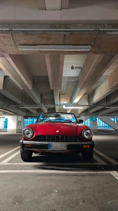 Fiat 124 Spider cs1