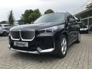 BMW iX1 eDrive20 xLine Head-Up DAB LED RFK Shz PDC