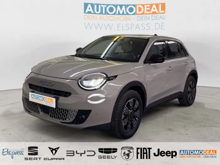 Fiat 600 Icon Electric AUTOMATIK NAV LED DIG-DISPLAY 