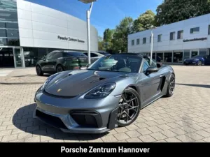 Porsche 718 Spyder RS