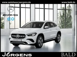 Mercedes-Benz GLA 180 Progressive+Distr+AHK+Cam+LED+Navi+Wide