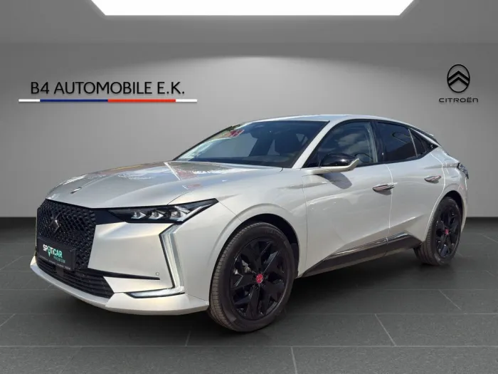 DS Automobiles DS4 E-Tense 225 Performance Line + HUD FULL-LED