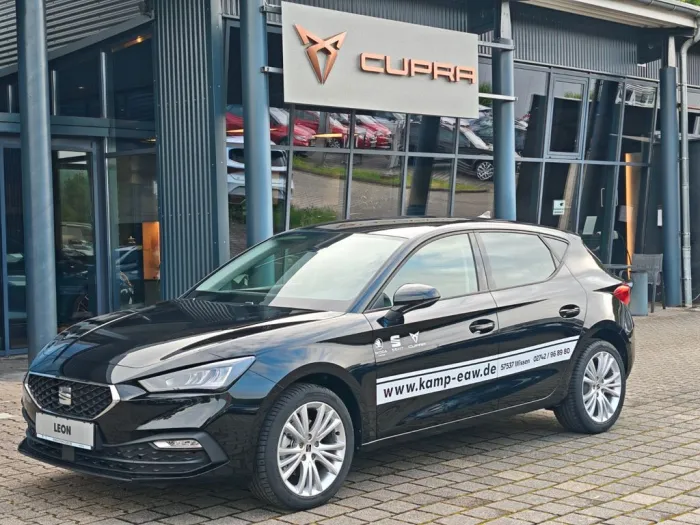 Seat Leon Style DSG 150PS SHZ+LED+APP+ALU+PDC+