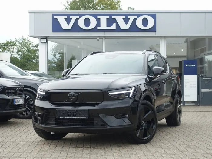 Volvo EX40 Black Edit Plus Single Motor Extended Range