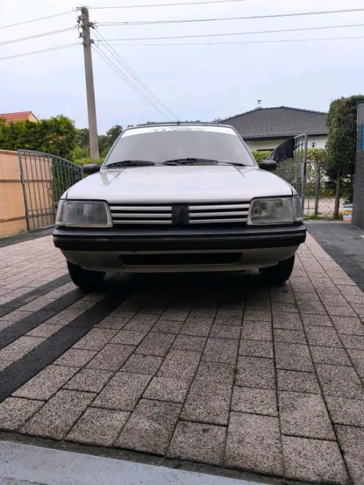 Peugeot 205 Automatik