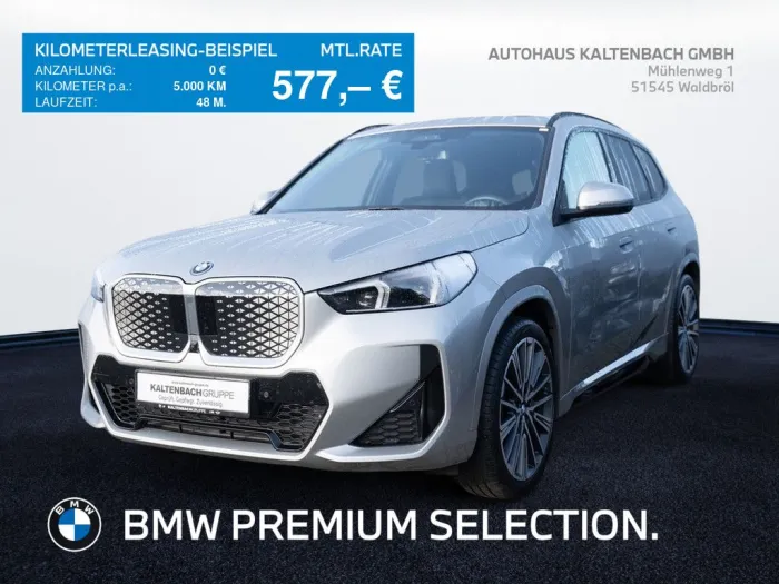 BMW iX1 xDrive30 M-Sport PANO AHK HUD 360° LED ACC