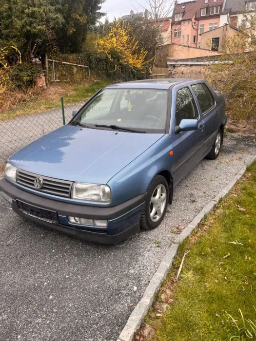 Volkswagen Verkaufe VW Vento 2.0