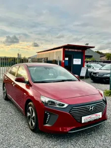 Hyundai IONIQ Ioniq Style Hybrid