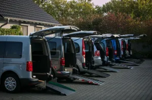 Dacia Dokker Klima Behindertengerecht Rollstuhlrampe
