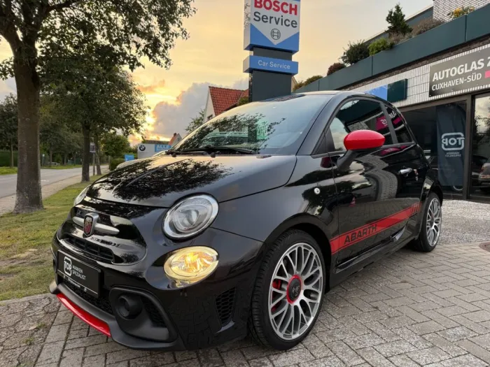 Abarth 500 595 Navi seltener Zustand orginal Abarth
