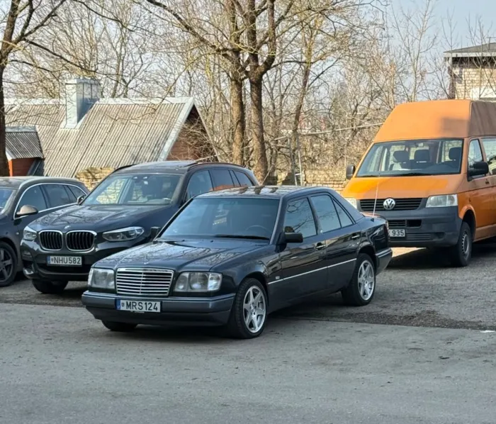 Mercedes-Benz E 250
