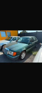 Mercedes-Benz W124 Mercedes 260 E