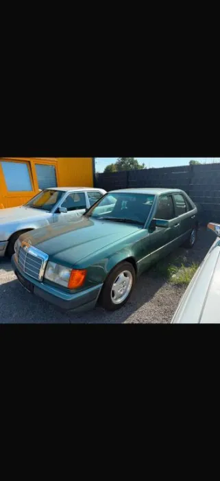 Mercedes-Benz W124 Mercedes 260 E
