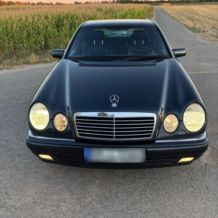 Mercedes-Benz E 280 Avantgarde