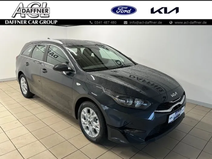 Kia Ceed_sw Vision Navi SHZ Kamera SpurhalteASS DAB