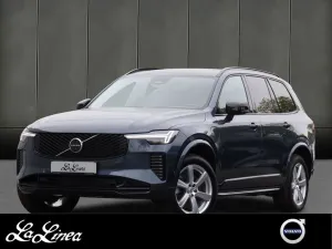Volvo XC90 Plus Dark Recharge Plug-In Hybrid AWD Head-