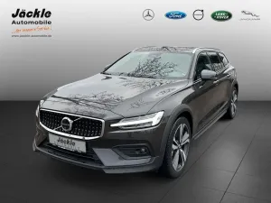 Volvo V60 Cross Country Ultimate AWD B5,  ACC, BLIS