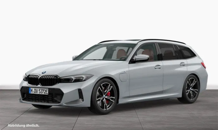 BMW 330e Touring