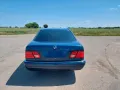Mercedes-Benz Mercedes Benz E280 mit den M104 Motor und ...