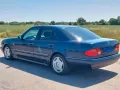 Mercedes-Benz Mercedes Benz E280 mit den M104 Motor und ...
