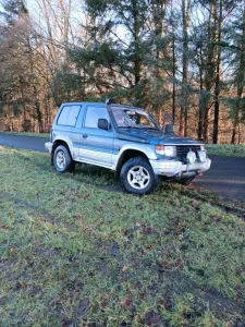 Mitsubishi Pajero V20  150PS.