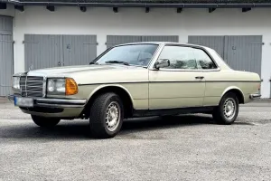 Mercedes-Benz Mercedes W123 Coupe 230CE, 3. Hand