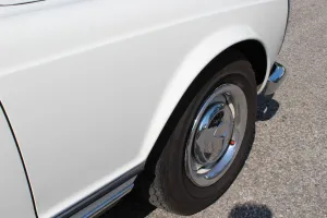 Mercedes-Benz SL 230 Pagode mit 250er Motor, Schalter, BRD