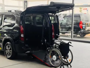 Peugeot Rifter Allure L2 - Behindertengerecht-Rampe-