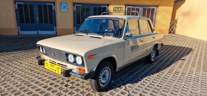 Lada 2106 Taxi