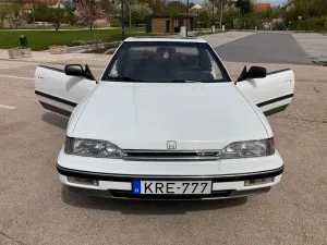 Honda Legend Coupe 2.7i V6