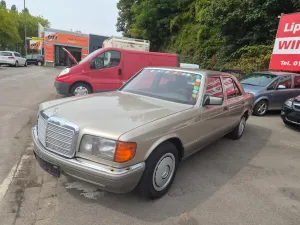 Mercedes-Benz 300