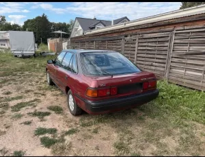 Toyota Carina II