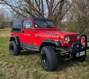 Jeep Wrangler  4 top alles eingetragen H ...