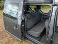 Dacia Dokker mir Rollstuhlrampe Behindertenumbau