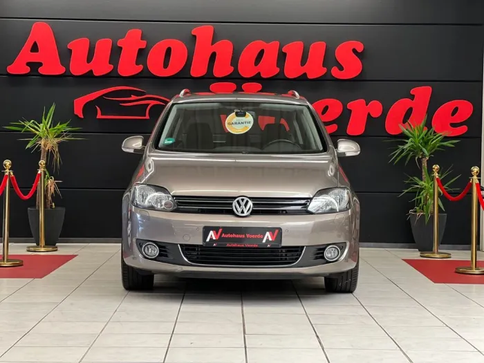 Volkswagen Golf VI Plus Highline DSG/SHZ/PDC/AHK/Tempomat