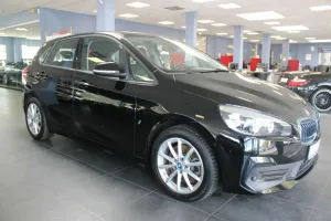 BMW 225 Active Tourer xe iPerformance